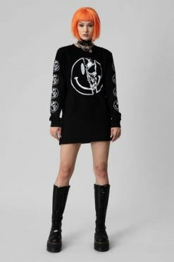 Long Clothing Killer Smiley - Long Sleeve - Unisex -Voodoo Vixen shop killer smiley long sleeve unisex long clothing 4 300x