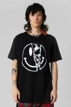 Long Clothing Killer Smiley - T-shirt - Unisex -Voodoo Vixen shop killer smiley t shirt unisex long clothing 6 300x