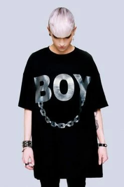 Long Clothing Oversize Boy Chain T-Shirt - Unisex -Voodoo Vixen shop oversize boy chain t shirt unisex long clothing 4 300x