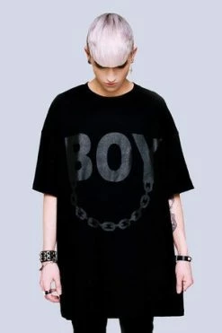 Long Clothing Oversize Boy Chain T-Shirt - Unisex -Voodoo Vixen shop oversize boy chain t shirt unisex long clothing 5 300x