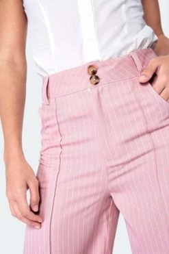 Voodoo Vixen Pinstripe Turn Up Trousers 9 Voodoo Vixen Pinstripe Turn Up Trousers -Voodoo Vixen shop pinstripe turn up trouser tra 4840 03.1388 300x